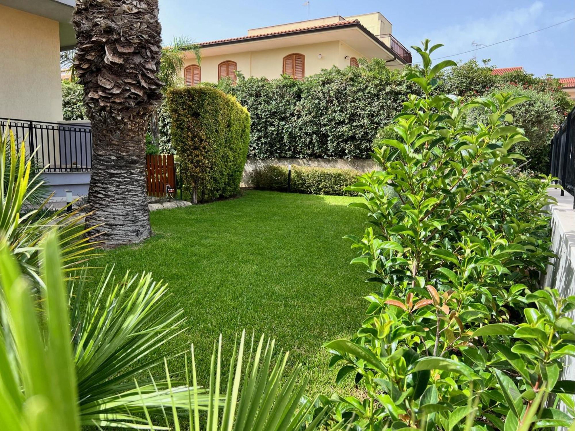 Rocamar Apartamento Avola Exterior foto